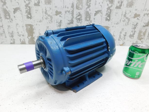 2 HP 1750 RPM WEG W22, Frame 143/5T, TEFC, 1.25 service factor, 3 phase, 230/460 Volts, new - Image 6