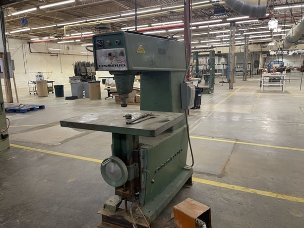 Onsrud #W-1124, Overarm Pin Router, 36" x 26" Table, 10000-20000 RPM, 3.5" spindle travel, 24" Throat, 7.5 HP - Image 1