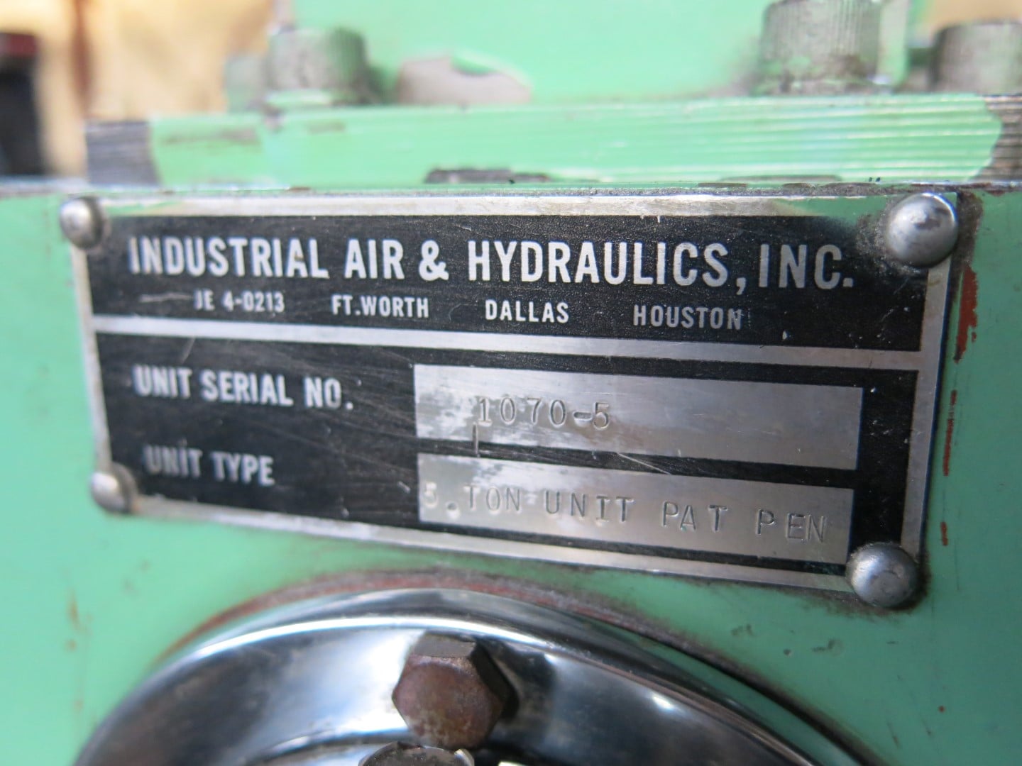 5 Ton, Industrial Air & Hydraulics, C-Frame Hydraulic Press, 11-1/4" gap, 5-3/4" throat, 2-3/4" stroke - Image 6