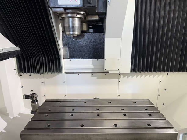 Mazak #VCU-500C-3X, CNC vertical machining center, 30 automatic tool changer, 39.3" X, 19.8" Y, 20" Z, 12000 - Image 9