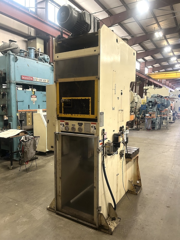 88 Ton, Stamtec #G1-80, Back Geared OBI Press, 2.8" stroke, 14.6" daylight, 50-120 SPM, 3.2" adj, 39.4" x - Image 5