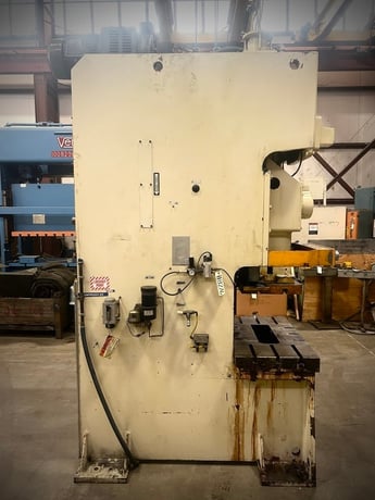 88 Ton, Stamtec #G1-80, Back Geared OBI Press, 2.8" stroke, 14.6" daylight, 80-120 SPM, 3.2" adj, 39.4" x - Image 4