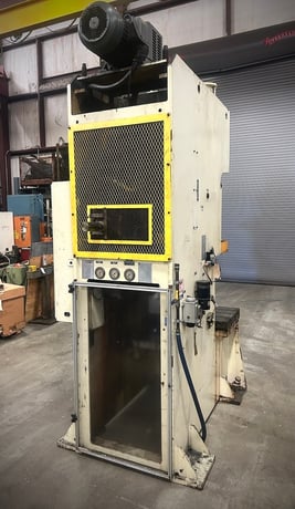 88 Ton, Stamtec #G1-80, Back Geared OBI Press, 2.8" stroke, 14.6" daylight, 80-120 SPM, 3.2" adj, 39.4" x - Image 5