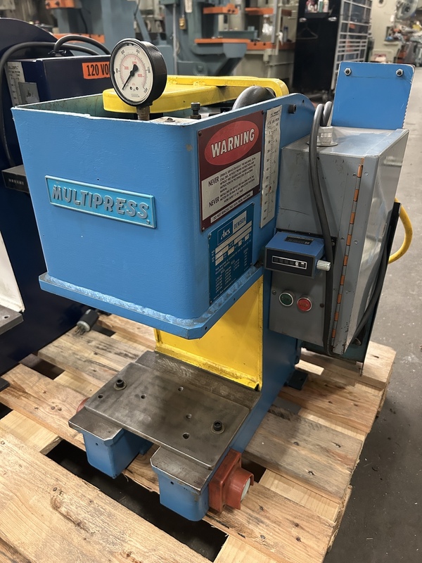 1 Ton, Multipress #WUA-1TR, Gap Frame Hydraulic Press, 3" stroke, 7" daylight, 1" ram, 5" throat, 10" x 8.5" - Image 1