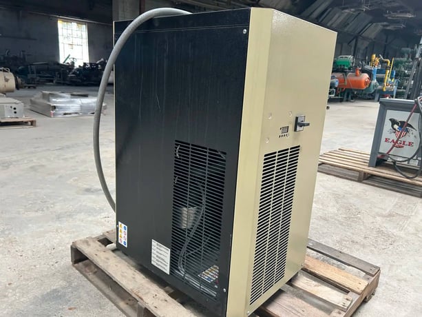 176 cfm, 320 psi, Ingersoll-Rand #D300IN, Direct Expansion Compressed Air Dryer, R-407C, 230 V. - Image 3