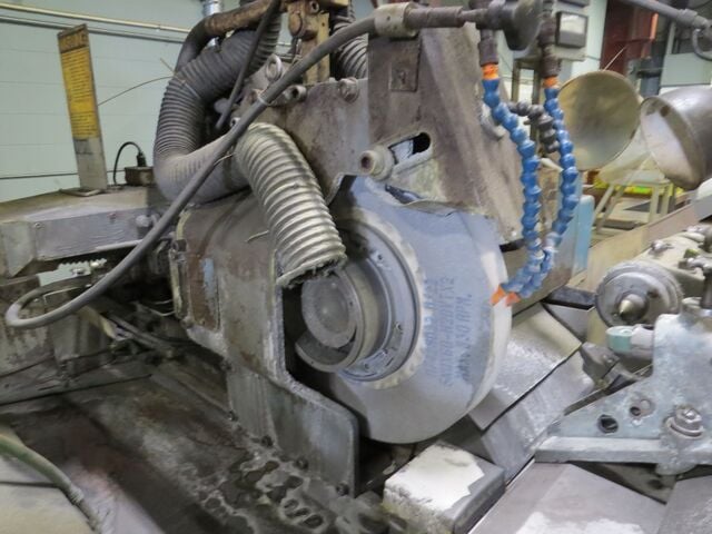 12" x 250" Cincinnati #14-18MH, cylindrical plain grinder, 30" x 12" x 4" wheel, 1976 - Image 10