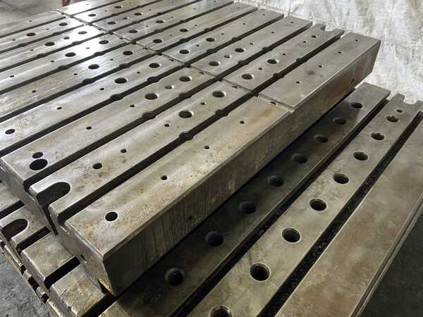 53-7/8" x 53-3/4" x 5-3/4" bolster plate, 8 T-slots - Image 4