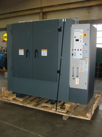 48" width x 42" H x 30" L Despatch #RFD2-35-1E2, Class A solvent use, 650°F, unused - Image 1