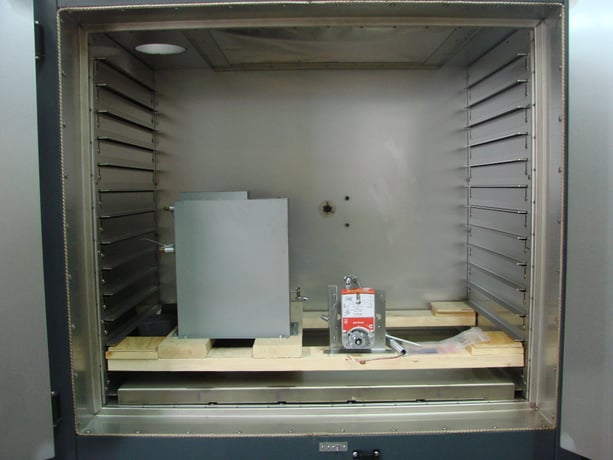 48" width x 42" H x 30" L Despatch #RFD2-35-1E2, Class A solvent use, 650°F, unused - Image 3