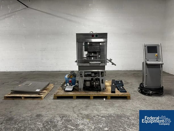 Fette #P1010, Rotary Tablet Press - Image 1