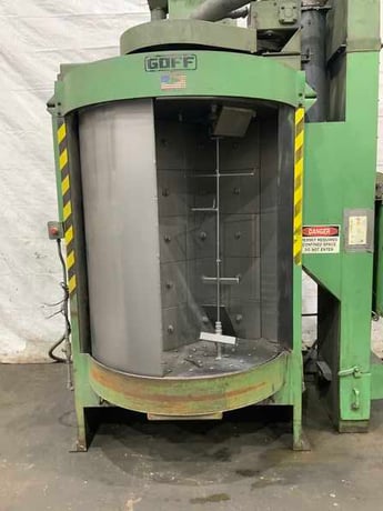 24" x 48" Goff #2460S, vertical shot blast machine, (2) 12" blast wheels, elevator, 1992 - Image 2