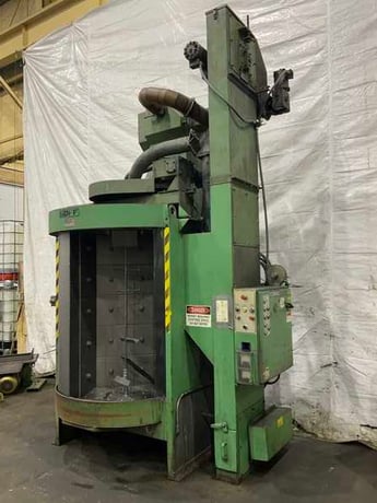 24" x 48" Goff #2460S, vertical shot blast machine, (2) 12" blast wheels, elevator, 1992 - Image 3