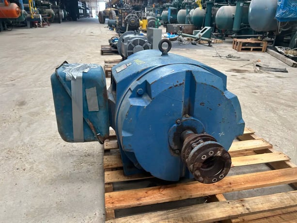 200 HP 3550 RPM Reliance Electric, Duty Master A-C Motor, Frame 444TS, 460 Volts - Image 9