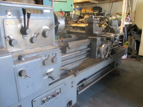 20.5" x 60" Webb, gap bed engine lathe, tooling - Image 2