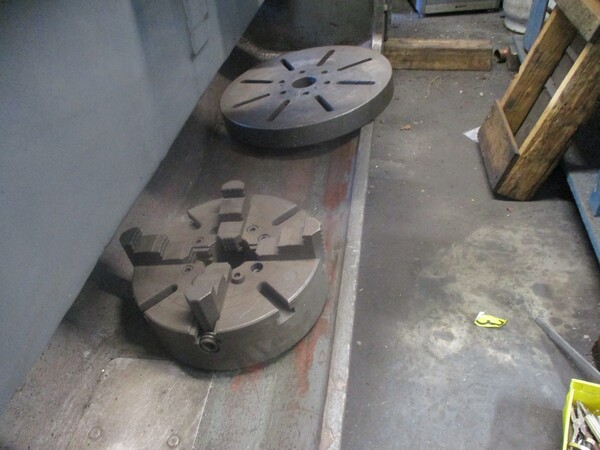 20.5" x 60" Webb, gap bed engine lathe, tooling - Image 9