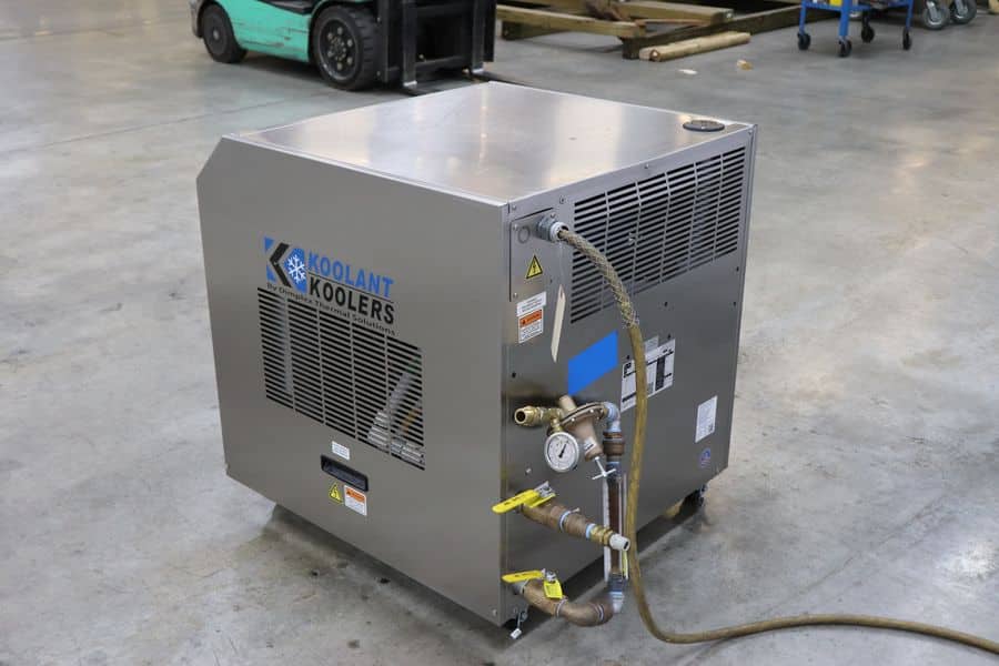 Koolant Koolers #JHI-2000-M, chiller, 2 HP compressor, 1 HP pump, 0.49 KW fan, 230 V., 2020 - Image 6