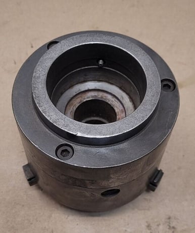 4" Buck #1434, 3-jaw chuck, 1" center hole - Image 6