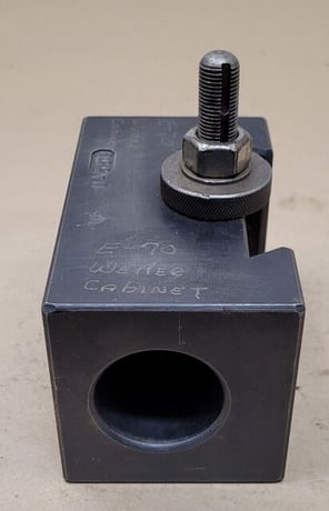 Aloris #DA-55Q, morse taper holder - Image 1
