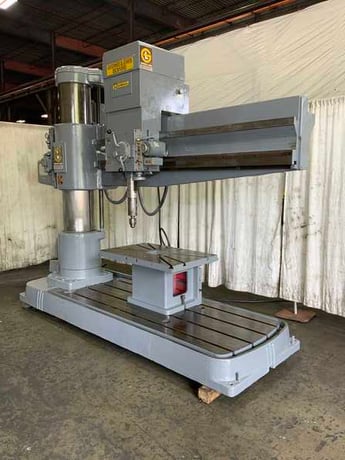 7' -15" Giddings & Lewis #Chipmaster, radial arm drill, 45-1/2" x 92" T-slotted base, power - Image 1