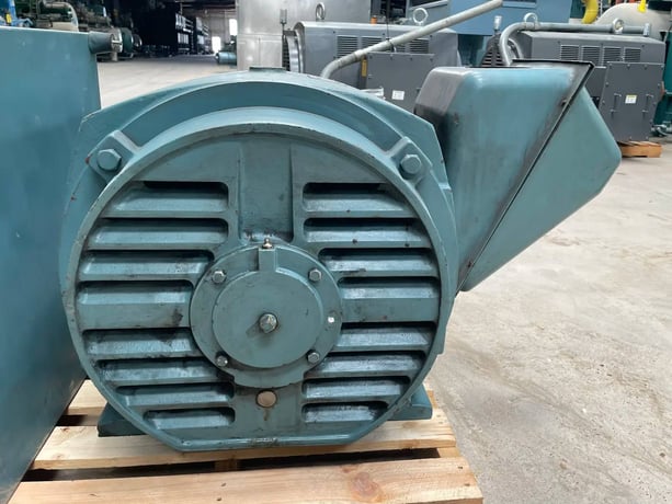 200 HP 3540 RPM Toshiba, 3-Phase Induction Motor, Frame 444TS, 230/460 Volts - Image 6