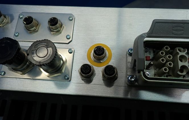 SEW-Eurodrive #PHC21A-A075M1-E31A-00, Movipro Drive & Application Controller, 7.5 kW, 380-500 VAC Input/Output - Image 7
