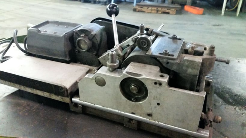 Unison #C, centerless grinding fixture, 4-1/4" x 4" wide regulating roll - Image 4