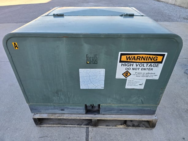 37.5 KVA 4160GY/2400 Primary, 240/120 Secondary, T & R Single Phase Pad Mount Transformer, (4 available) - Image 1