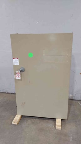 400 Amp. Trane #CVSF0199, Motor Control, 460 Volts, 3PH, KD35K 250A Breaker, 3 120A CH Contactors (3 - Image 1