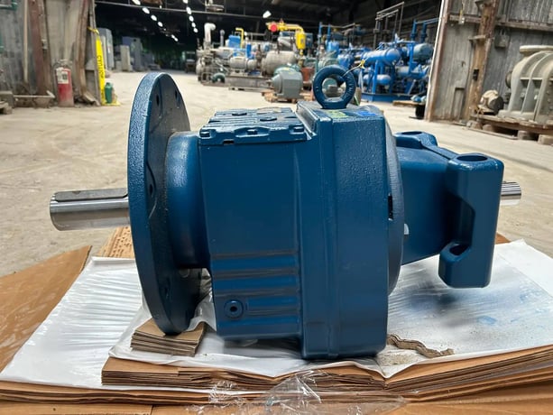 50 HP @ 1750 RPM, Sew-Eurodrive, Helical Gear Unit, 50.00 :1 ratio, M2 - Image 3
