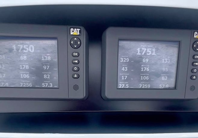 1825 HP @ 2300 RPM Caterpillar #C32, Marine Diesel Engine Package w/Twin Disc MGX-6599A Marine Gears, 2.03:1 - Image 3