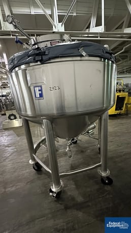 423 gallon Feldmeier, Kettle, 316L Stainless Steel, 68" diameter x 17" straight side, dish top, cone bottom - Image 5