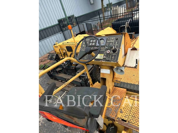 Caterpillar AP900B, Asphalt Paver, 9723 hours, S/N: AGJ00119, 2000 - Image 8