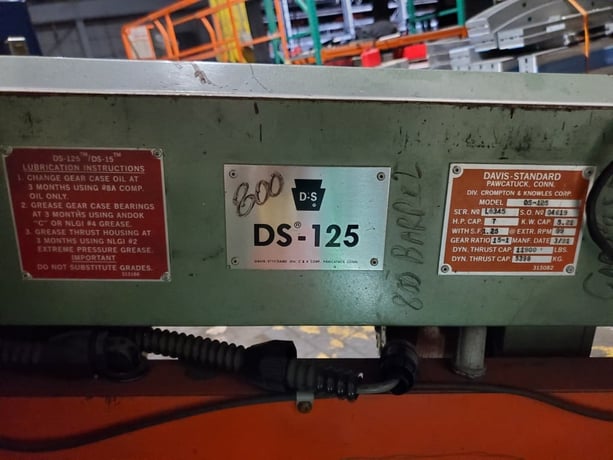 1.25" Davis Standard #DS-125, plastic extruder, 24:1 L/D, 15:1 G/B ratio, 5 HP DC motor, 1991 - Image 2