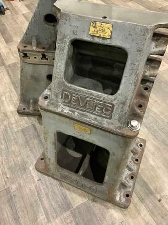 16" DeVlieg, T-slotted angle plates, cast iron construction, stackable, set of 2 - Image 8