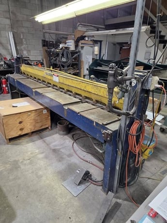 18 gauge x 12' Wysong #A-144, Hydraulic Shear, 0-24" Backgauge, 15 Hold-Downs on 10" centers, 15" Throat, 24" - Image 4