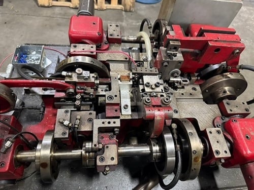 Nilson #700, 4-slide wire forming machine, 1/32" max diameter, 3/8" max ribbon width, 3" standard feed length - Image 2
