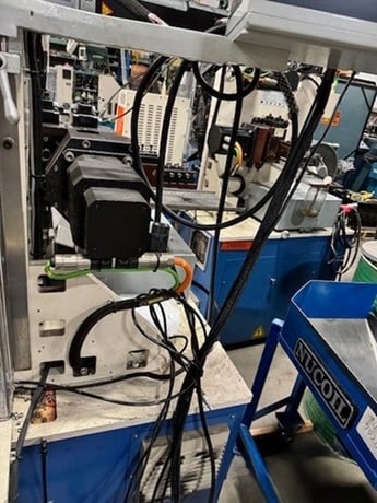 Nucoil, cnc computerized spring machin, with horizontal unwinder - Image 4