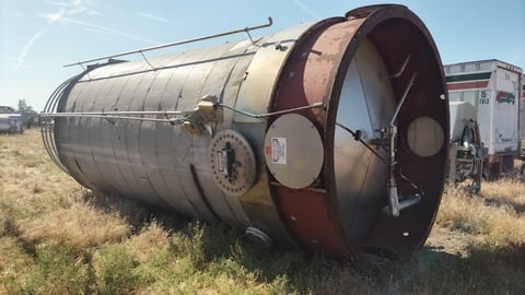 10000 gallon Stainless steel vertical silo tank, 9.5'dia. x 21' straight side - Image 1