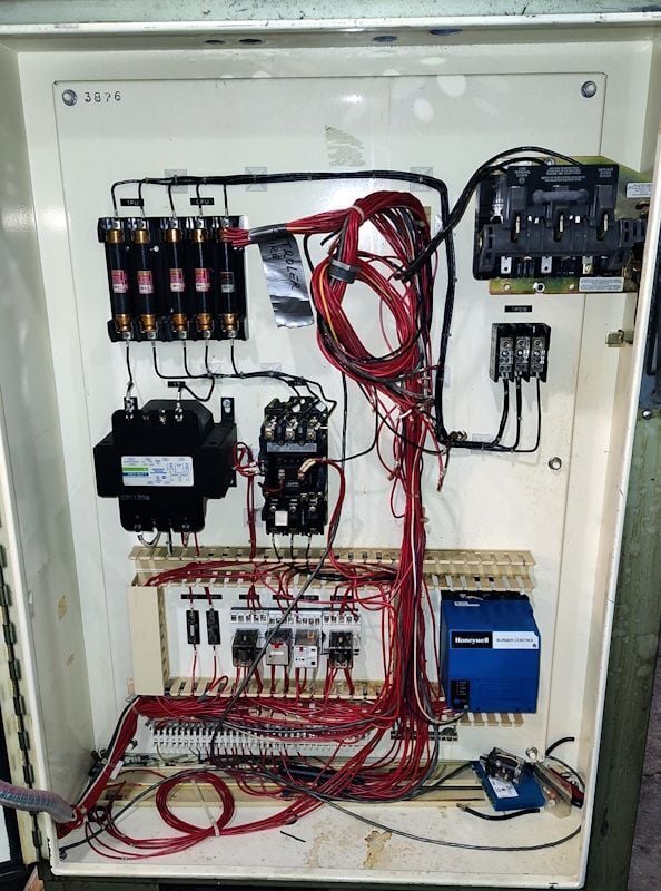 24" width x 36" D x 24" H Lindberg #93-243624-G14, gas fired temper furnace, 1400°F, 400000 BTU/HR, vertical - Image 10