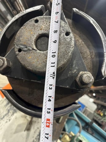 20000 lb. ASC #JN17417.00, driven uncoiler coil reel, 36" width, hydraulic adj., 2002 - Image 6