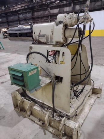 20000 lb. ASC #JN17417.00, driven uncoiler coil reel, 36" width, hydraulic adj., 2002 - Image 7