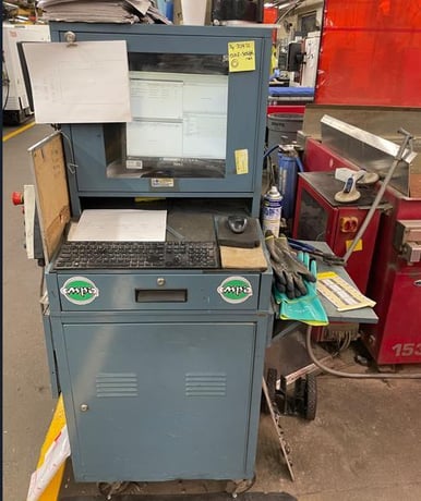 Maxiem #1530, CNC waterjet, 5' x 10', Omax PC based CNC Control, 30 HP, 50000 psi, 2013 - Image 2