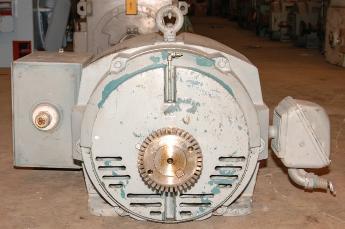 900 HP 1800 RPM Reliance, Frame 5012Z, weather protected enclosure type 1, BB, 2300/4000 Volts - Image 1