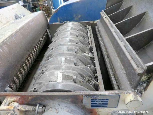 Retech #VH34/75, Horizontal Shredder, 75 HP, 5" x 34" infeed, 16" diameter rotor, 390 RPM, Vibratory - Image 3