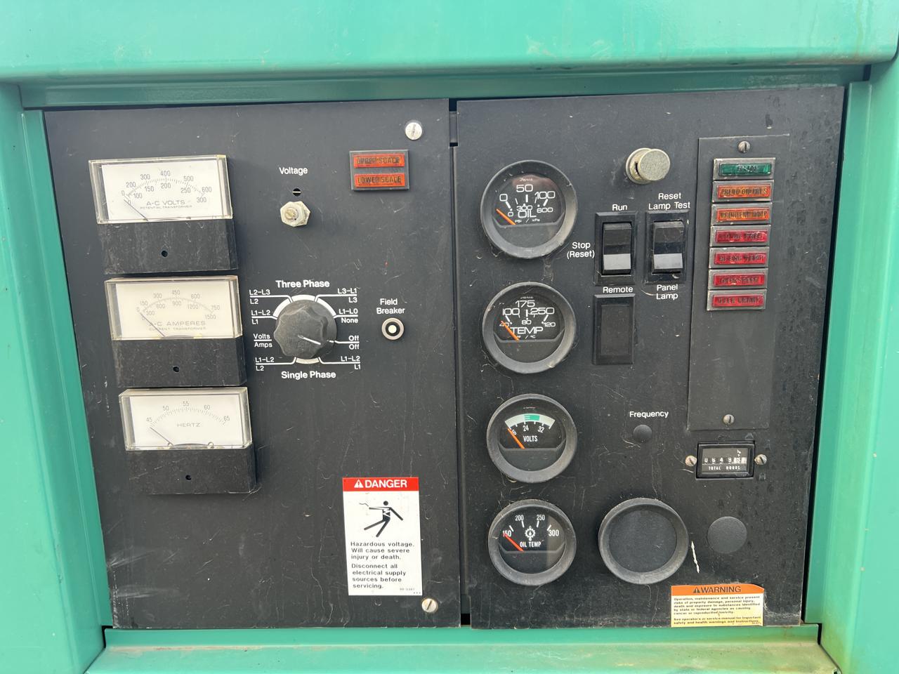 350 KW, Onan, Cummins #350DFCC-40176F, generator end with controller & breaker, 120/208 Volts, 649 hours, 1991 - Image 9