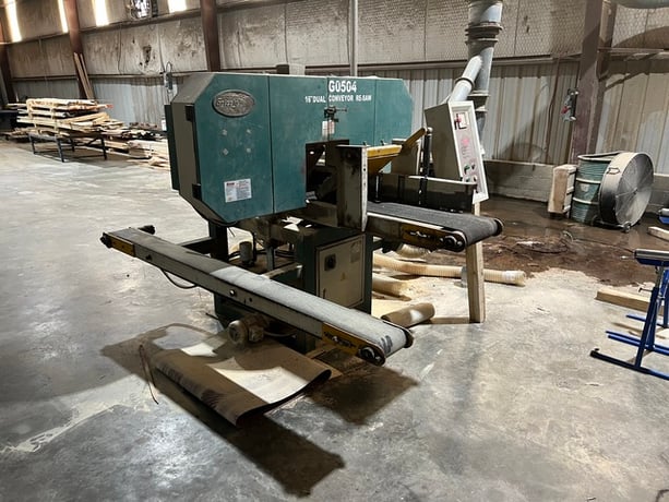 Grizzly #G0504, 16" Horizontal Resaw w/ Return Conveyor, 7300 RPM, 180" x 1" blade, 61 FPM - Image 1