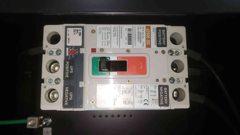 50.0 KVA Mitsubishi UP1133A-B503SU-2, uninterruptible power supplies W/ Battery Cabinet Diamond Series, 2014 - Image 7