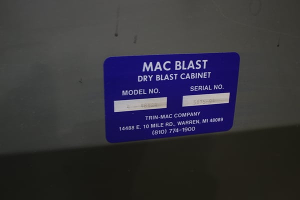 48" width x 24" D x 24" H Mac Blast #4-48-24, blast cabinet, 2 gloves, trigger gun, foot pedal - Image 6