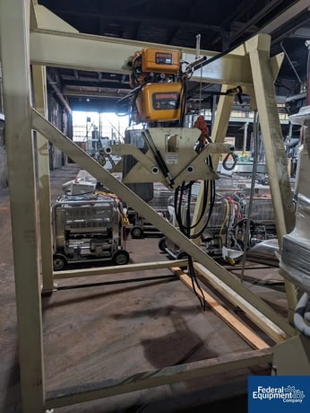 NBE, Bulk Bag Unloading Stand, w/Bag Hanger & Electric Hoist, 3800 lbs. capacity, 20 cu.ft. Receiver, 4" - Image 3