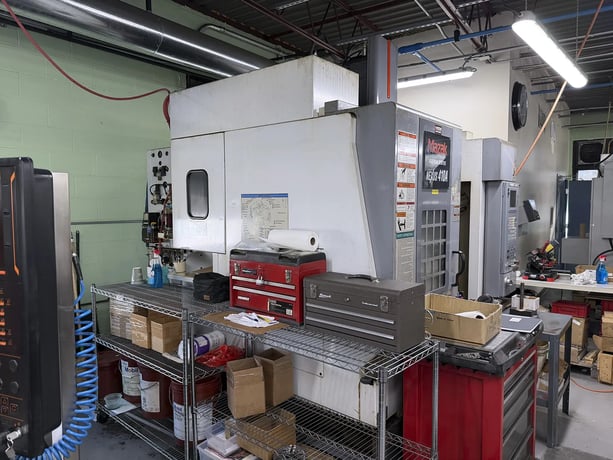 Mazak #Nexus-410A, CNC vertical machining center, 30 automatic tool changer, 22" X, 16.1" Y, 20" Z, 12000 - Image 4